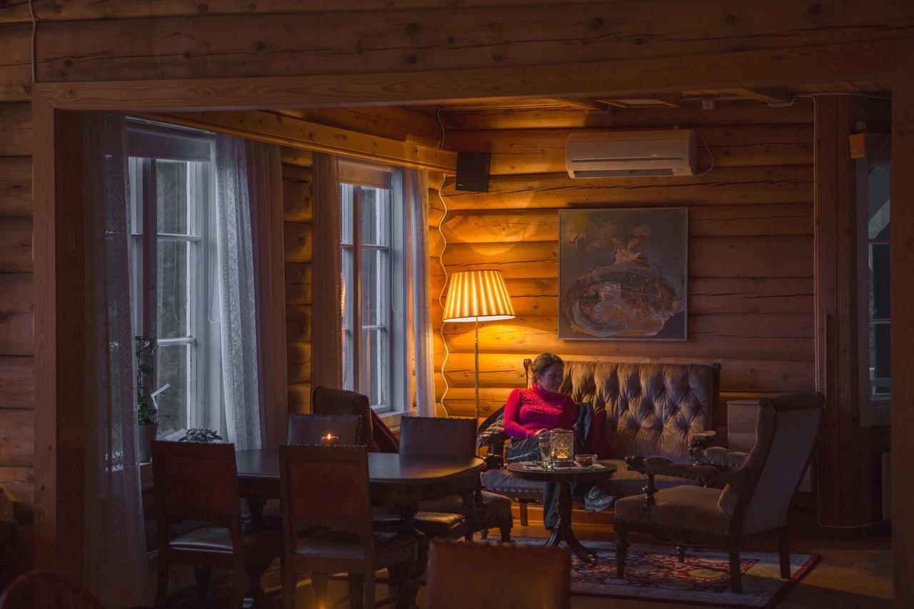 Oksendalsora Phillipshaugen Lodge מראה חיצוני תמונה